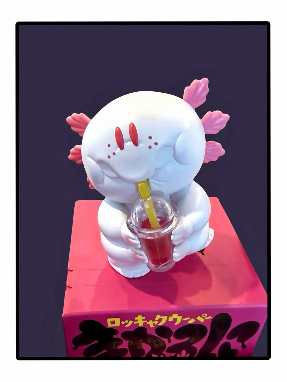Macaroni’s Mysterious Life Series Figurine Drink